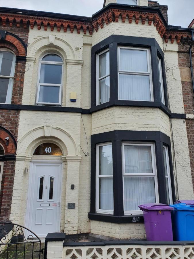 12 Person 6 Bedroom Self Catering House Liverpool Buitenkant foto